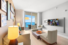 Condo on 29th Floor! Enjoy Top Amenities and Amazing Views